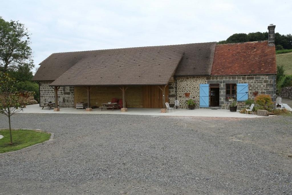Ferme Cidricole Hugues Desfrieches Acomodação com café da manhã Sainte-Marguerite-de-Carrouges Exterior foto
